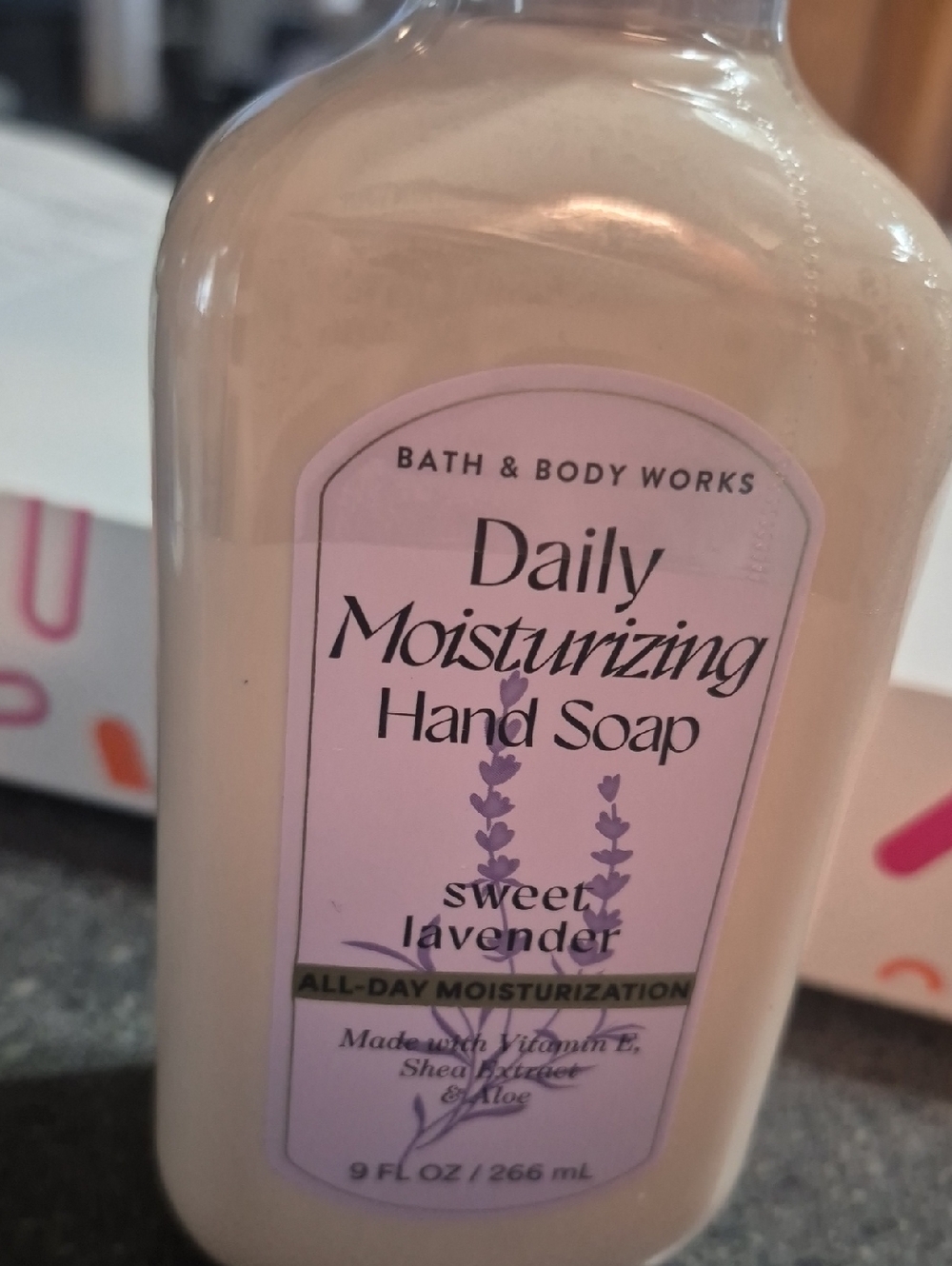 Bath & Body Works Daily Moisturizing Hand Soap - Lavender Purple & Cream